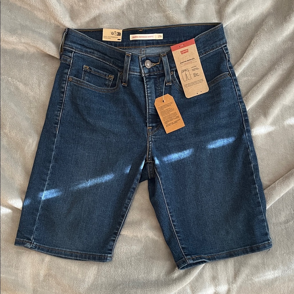 Levi's Dark Blue Bermuda Denim Shorts size 26
